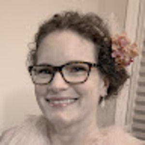 Meet your Posher, Robyn